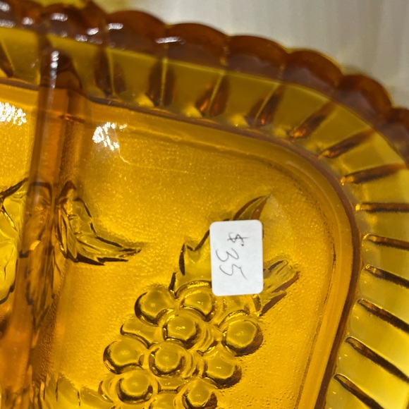 Vintage Indiana Glass - Amber fruit tray - Picture 3 of 3